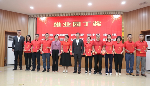 3_¸±±¾.jpg 3_¸±±¾.jpg