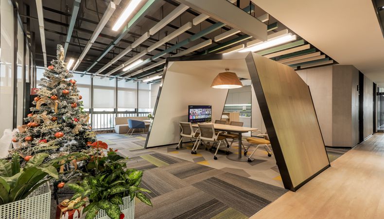 ��˹ά��˹9888(�й���)���޹�˾����