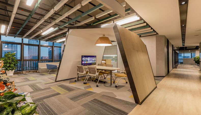 ��˹ά��˹9888(�й���)���޹�˾����